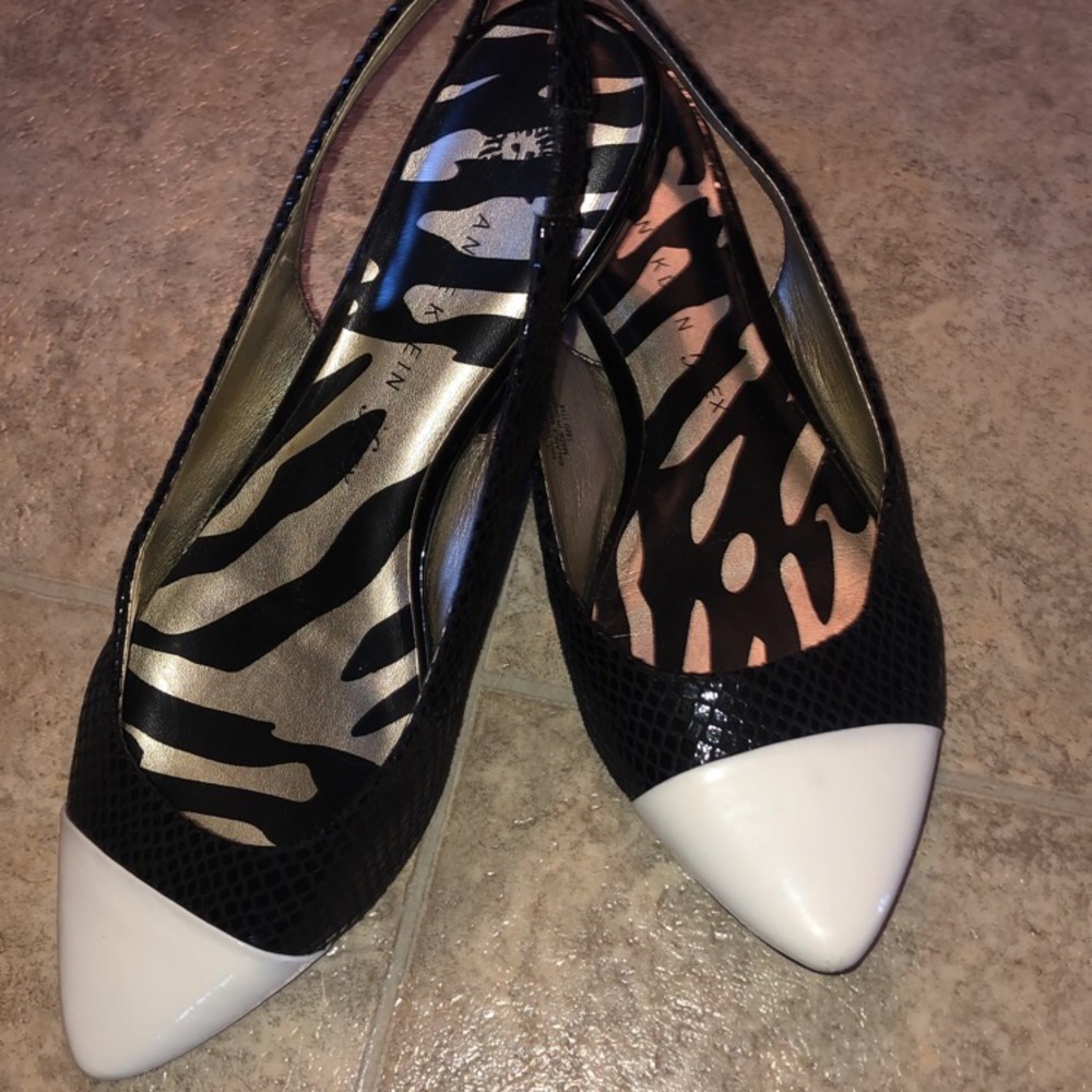 Two tone flats